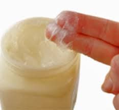 Uses of petroleum jelly cosmetic grade
